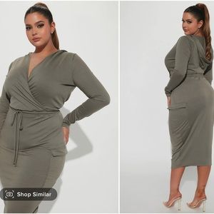 NWT-Sweater Midi Dress
